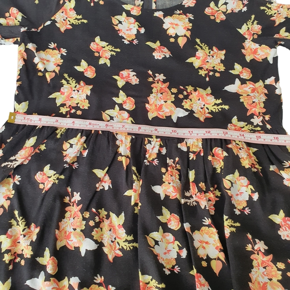 Sportsgirl Cold Shoulder Dress - Picture 6 of 8